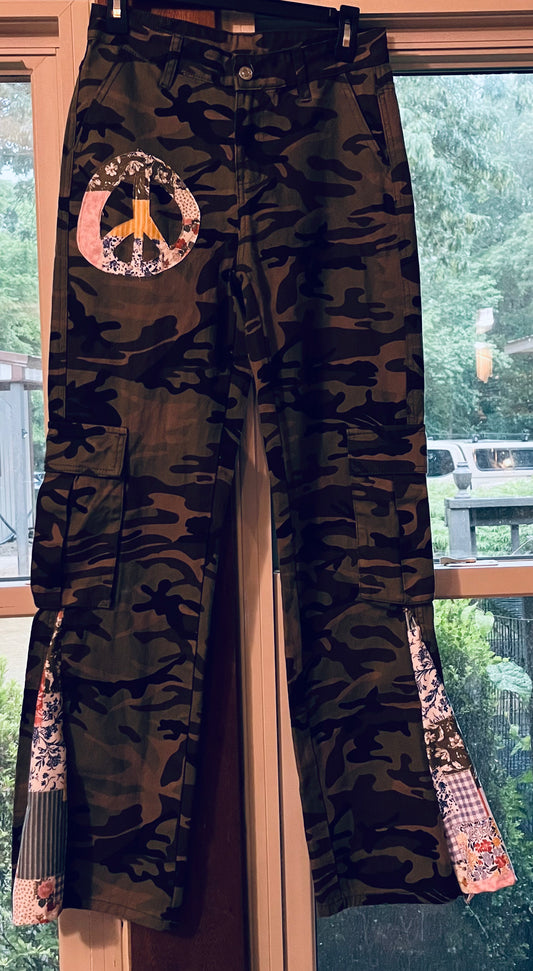 Patchwork Camo Cargo Pants with bell bottom patchwork size 2-4